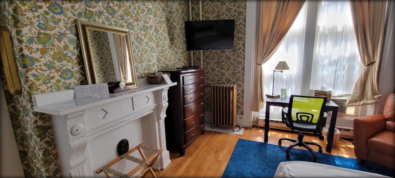 Inn At The Agora ルイストン エクステリア 写真